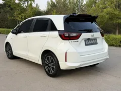 2021 Honda Fit 1.5L CVT, белый — фото 4