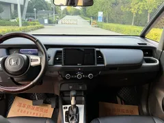 2021 Honda Fit 1.5L CVT, белый — фото 15