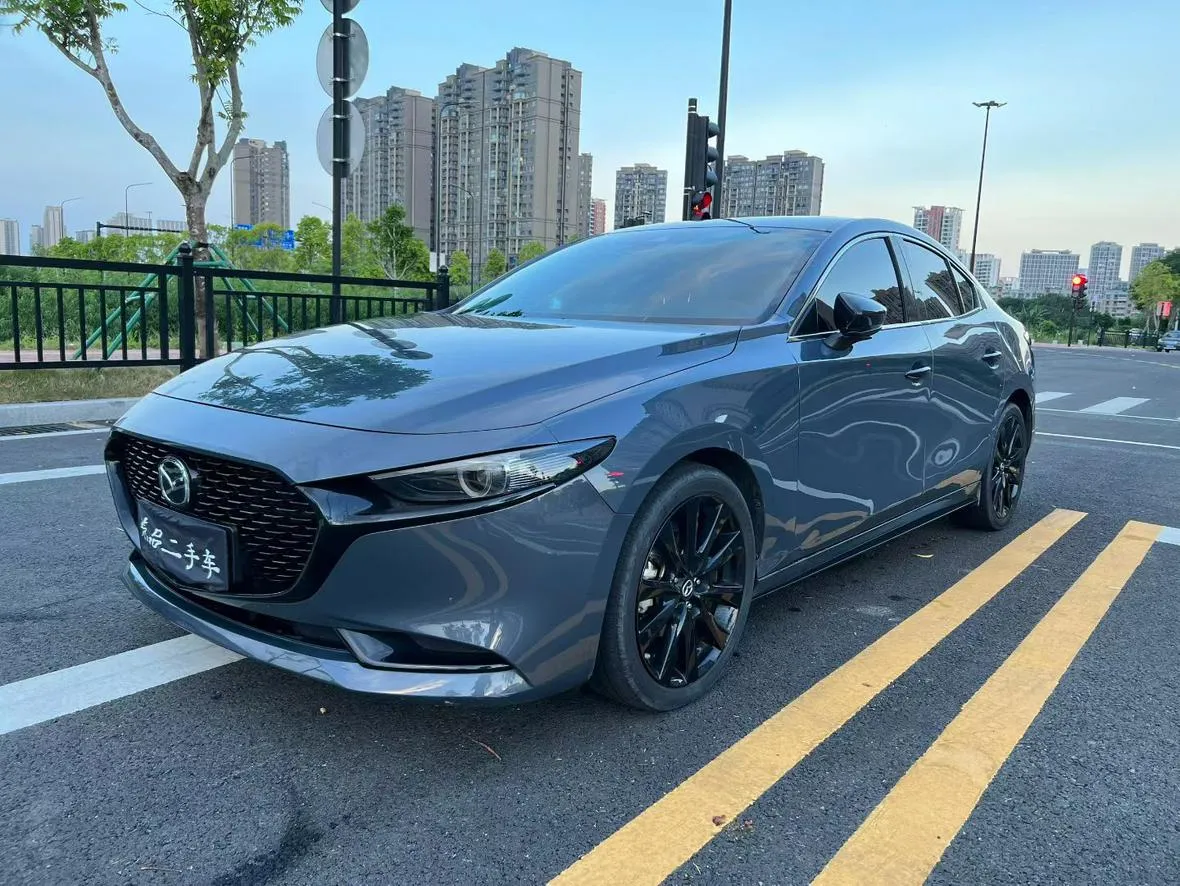 2023 Mazda Mazda3 2.0L AT