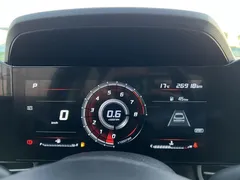 2022 Hyundai Elantra 1.5L CVT LUX Premium — фото 24
