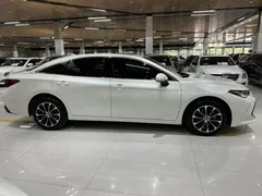 2023 Toyota Avalon 2.0L CVT, белый — фото 4