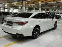 2023 Toyota Avalon 2.0L CVT, белый — фото 6