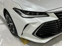 2023 Toyota Avalon 2.0L CVT, белый — фото 14