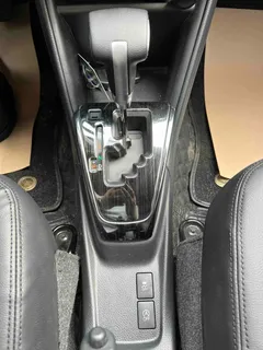 2022 Toyota Yaris L Zhixuan 1.5L CVT Leading Plus, белый — фото 14
