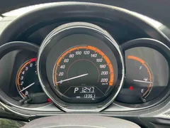 2022 Toyota Yaris L Zhixuan 1.5L CVT Leading Plus, белый — фото 16