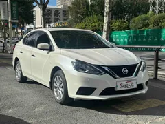 2022 Nissan Sylphy 1.6L XE CVT, белый — фото 3