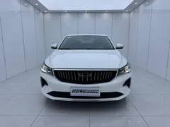 2022 Geely Emgrand 4th Gen 1.5L CVT Flagship, белый — фото 2