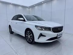 2022 Geely Emgrand 4th Gen 1.5L CVT Flagship, белый — фото 3