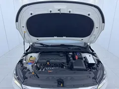 2022 Geely Emgrand 4th Gen 1.5L CVT Flagship, белый — фото 16