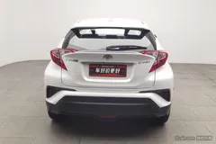 2022 Toyota C-HR 2.0L Leading, белый — фото 4