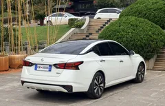 2021 Nissan Teana 2.0L XL Comfort, белый — фото 8