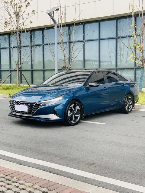 2022 Hyundai Elantra 1.5L CVT GLX Elite
