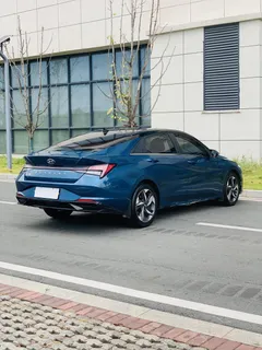 2022 Hyundai Elantra 1.5L CVT GLX Elite, синий — фото 4
