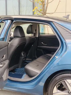 2022 Hyundai Elantra 1.5L CVT GLX Elite, синий — фото 9