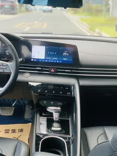 2022 Hyundai Elantra 1.5L CVT GLX Elite, синий — фото 15