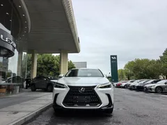 2023 Lexus NX 260 2WD, белый — фото 2