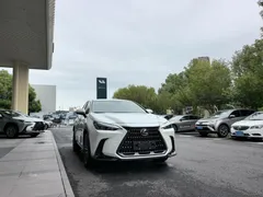 2023 Lexus NX 260 2WD, белый — фото 4