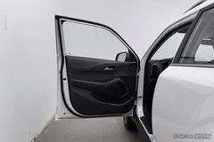 2021 Hyundai ix35 2.0L AT 2WD Leading GLS, белый — фото 11
