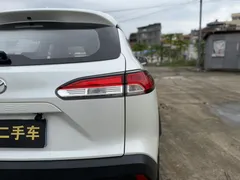 2023 Toyota Corolla Cross 2.0L CVT Pioneer, белый — фото 8