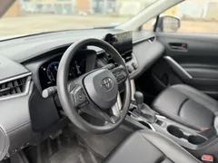2023 Toyota Corolla Cross 2.0L CVT Pioneer, белый — фото 11