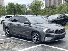 2023 Geely Emgrand 1.5L CVT Luxury Champion 4th Gen — фото 3
