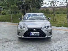 2022 Lexus ES 200 Excellence — фото 2