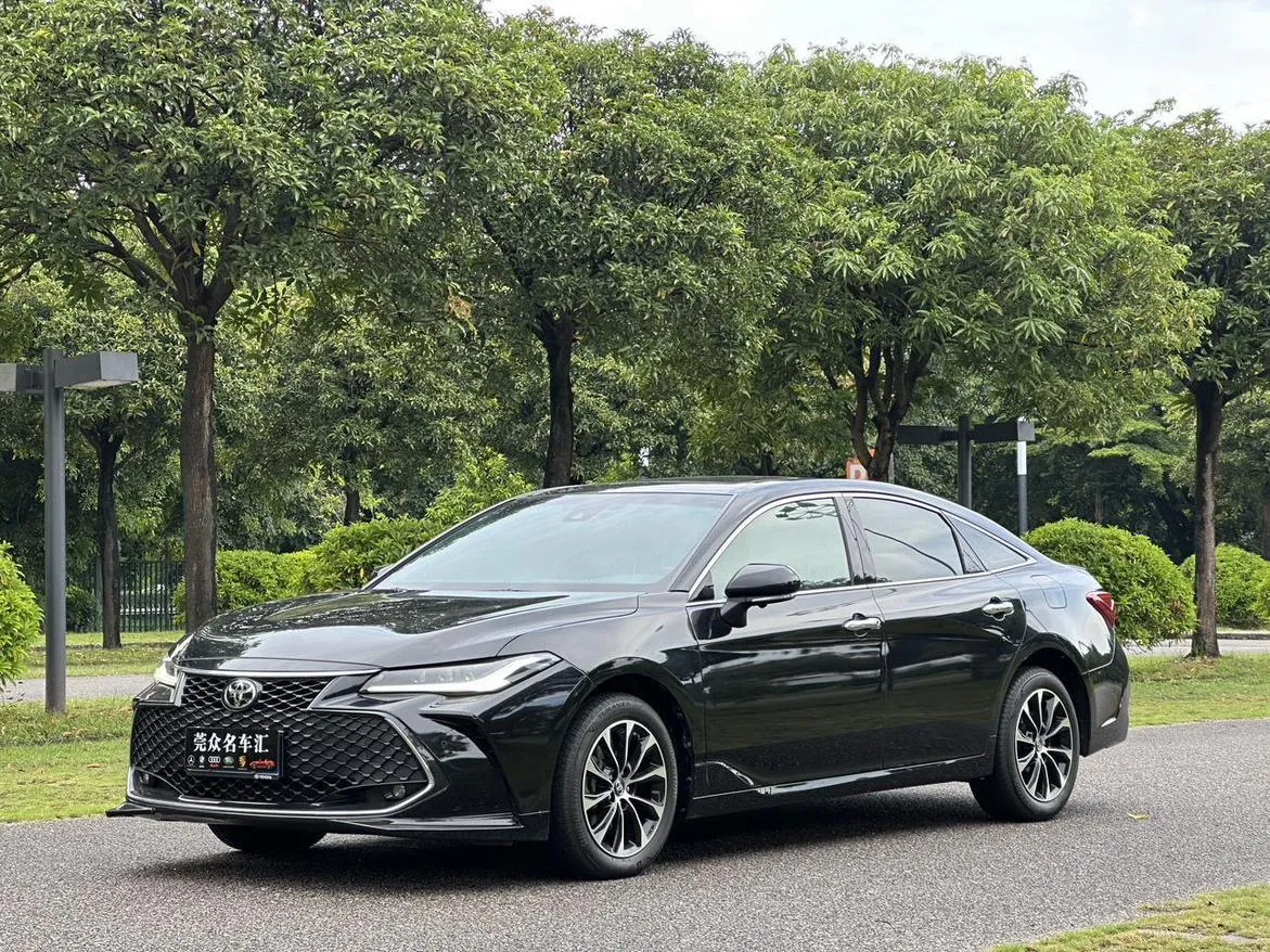 2023 Toyota Avalon 2.5L AT Luxury