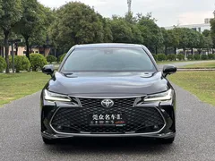 2023 Toyota Avalon 2.5L AT Luxury, чёрный — фото 2
