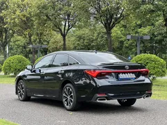 2023 Toyota Avalon 2.5L AT Luxury, чёрный — фото 7