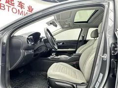 2023 Kia Cerato 1.5L IVT Luxury — фото 4