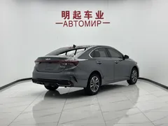 2023 Kia Cerato 1.5L IVT Luxury — фото 7
