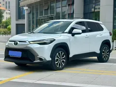2023 Toyota Frontlander 2.0L CVT Sport, белый — фото 1