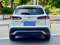 2023 Toyota Frontlander 2.0L CVT Sport, белый — фото 5