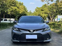 2021 Toyota Camry 2.5G Luxury — фото 2