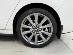 2023 Mazda Mazda3 2.0L AT, белый — фото 15