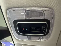 2023 Hyundai Elantra 1.5L CVT LUX Premium, белый — фото 14