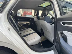 2022 Geely Emgrand 4th Gen 1.5L CVT Flagship, белый — фото 9