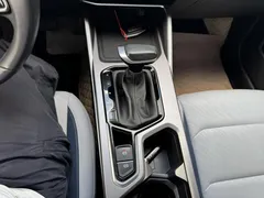 2022 Geely Emgrand 4th Gen 1.5L CVT Flagship, белый — фото 11