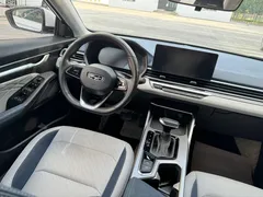 2022 Geely Emgrand 4th Gen 1.5L CVT Flagship, белый — фото 12