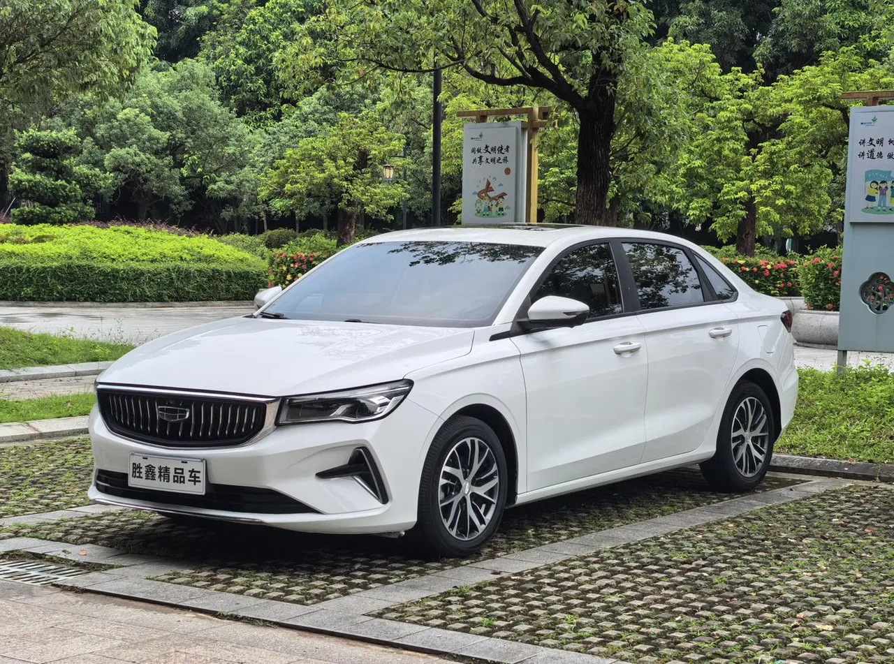 2023 Geely Emgrand 4th Gen Champion 1.5L MT Luxury
