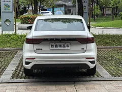 2023 Geely Emgrand 4th Gen Champion 1.5L MT Luxury, белый — фото 5