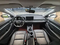 2023 Geely Emgrand 4th Gen Champion 1.5L MT Luxury, белый — фото 10