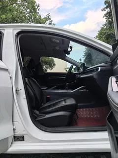 2023 Geely Emgrand 4th Gen Champion 1.5L MT Luxury, белый — фото 14