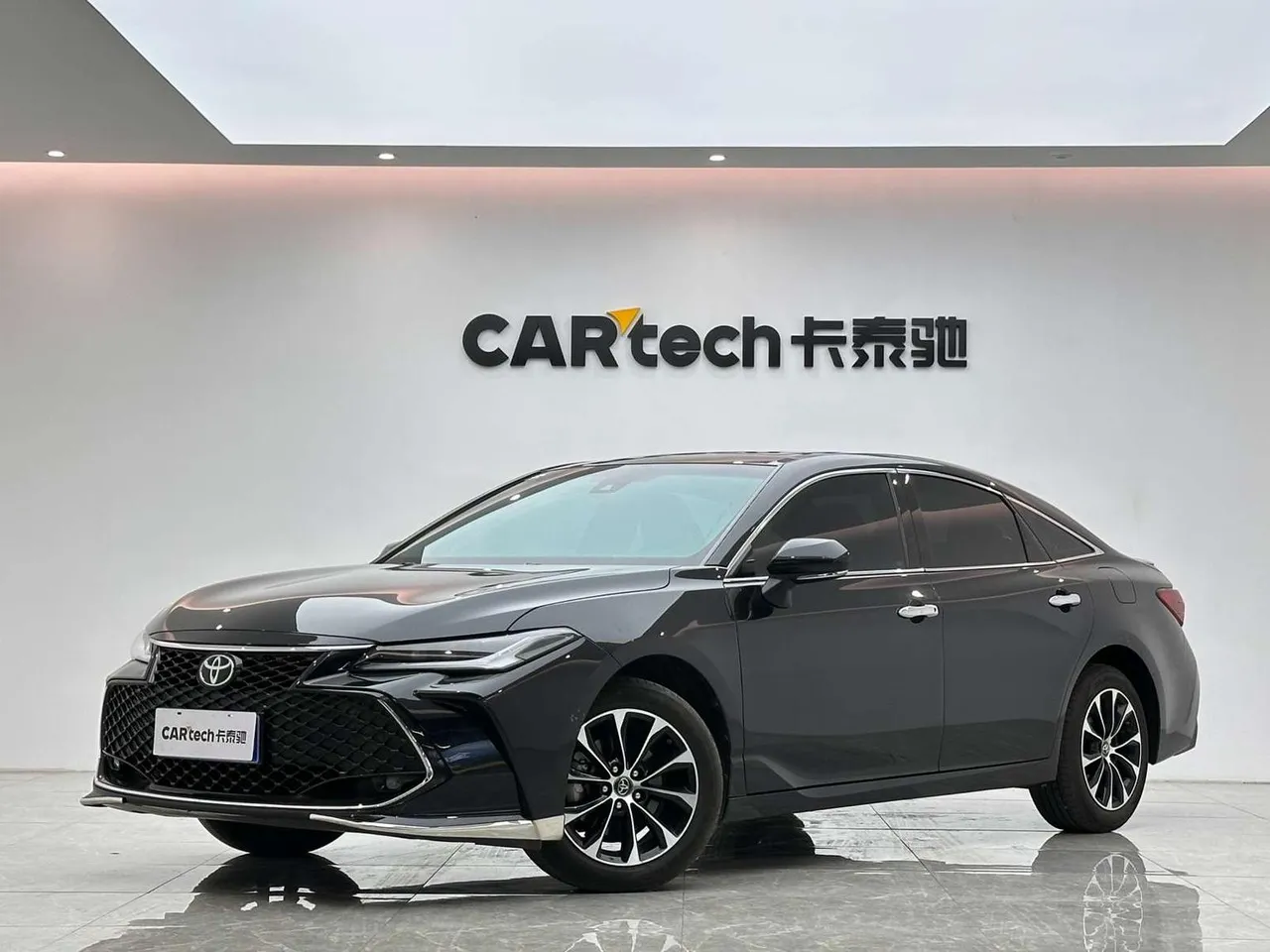 2023 Toyota Avalon 2.5L AT Luxury