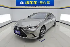 2022 Lexus ES 200 Excellence — фото 1