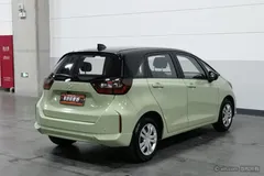 2021 Honda Fit 1.5L CVT, зелёный — фото 2
