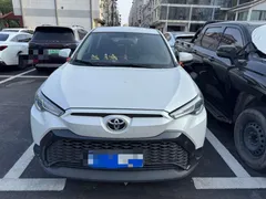 2023 Toyota Frontlander 2.0L CVT Elite, белый — фото 2