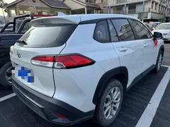 2023 Toyota Frontlander 2.0L CVT Elite, белый — фото 13