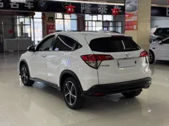 2022 Honda Vezel 1.5L CVT Pioneer, белый — фото 7