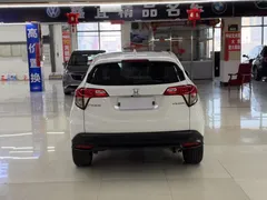 2022 Honda Vezel 1.5L CVT Pioneer, белый — фото 8